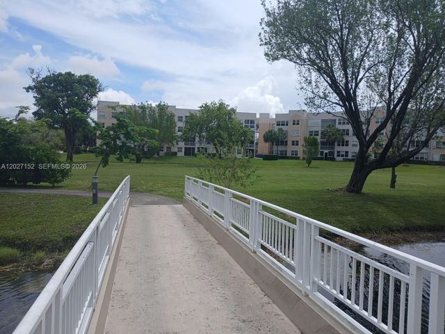 2603 NW 103rd Ave 110, Sunrise, FL 33322