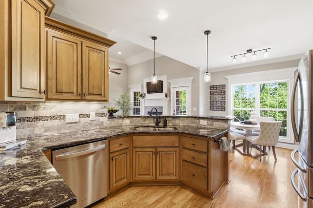316 Ironwood Cir, Gallatin, TN 37066