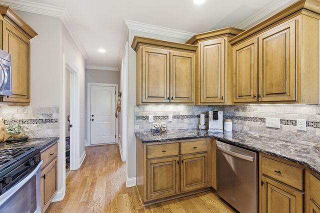 316 Ironwood Cir, Gallatin, TN 37066