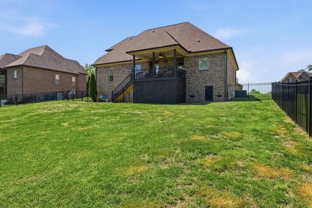 316 Ironwood Cir, Gallatin, TN 37066