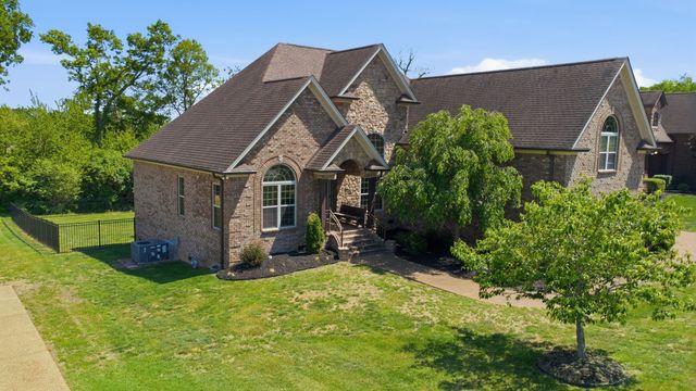 316 Ironwood Cir, Gallatin, TN 37066
