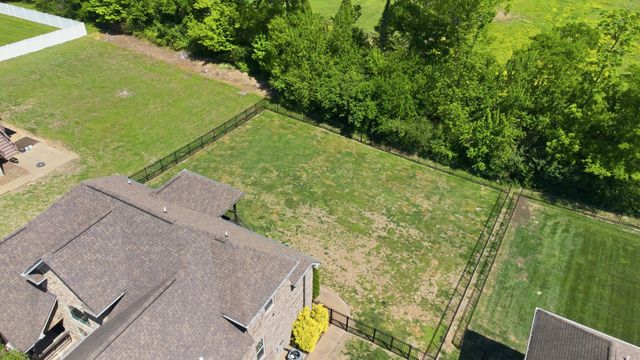 316 Ironwood Cir, Gallatin, TN 37066