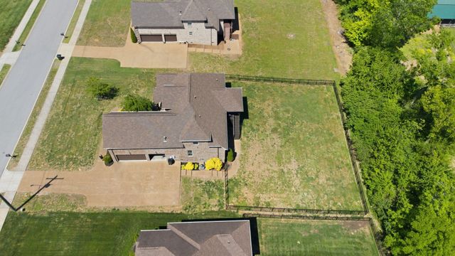 316 Ironwood Cir, Gallatin, TN 37066