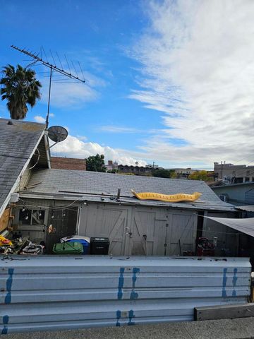 1425 N Normandie Avenue, Los Angeles, CA 90027