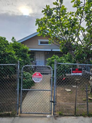 1425 N Normandie Avenue, Los Angeles, CA 90027