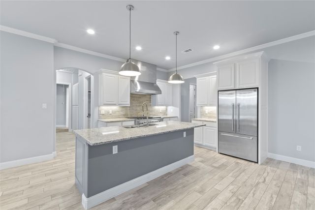 12198 Briargove Lane, Talty, TX 75126