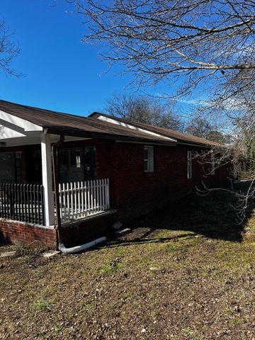 1007 Diamond Avenue, Bridgeport, AL 35740