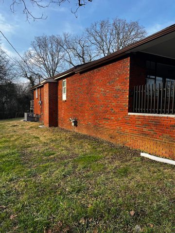 1007 Diamond Avenue, Bridgeport, AL 35740