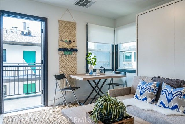 262 N Los Robles, Pasadena, CA 91101