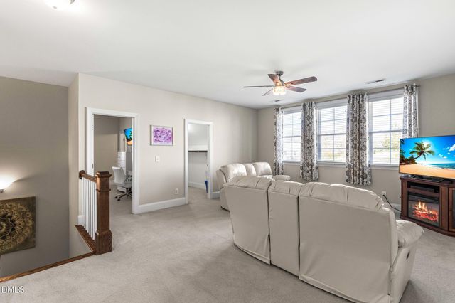 105 Carving Tree Court, Holly Springs, NC 27540