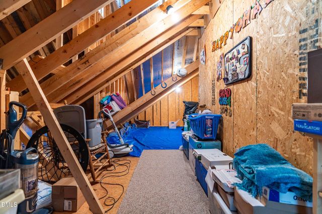 105 Carving Tree Court, Holly Springs, NC 27540