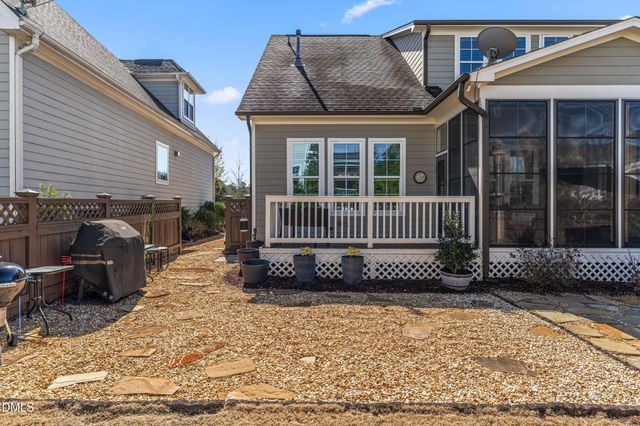 105 Carving Tree Court, Holly Springs, NC 27540