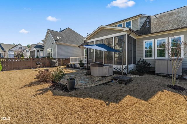 105 Carving Tree Court, Holly Springs, NC 27540