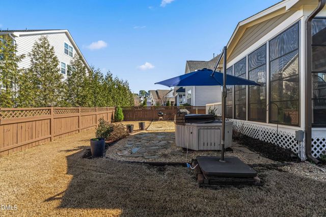 105 Carving Tree Court, Holly Springs, NC 27540