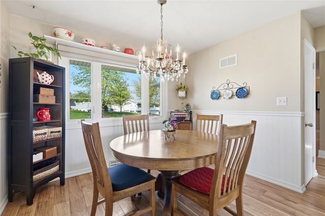 3929 Nancy Jane Lane, Cedar Rapids, IA 52402