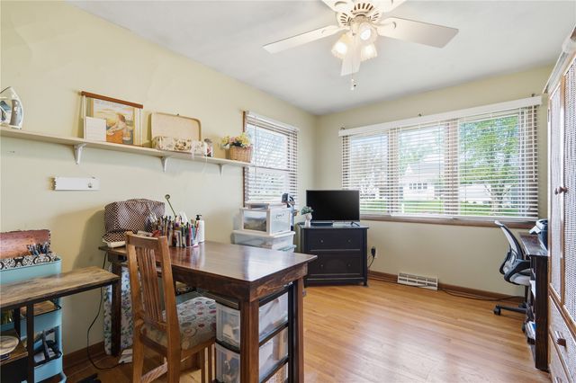 3929 Nancy Jane Lane, Cedar Rapids, IA 52402