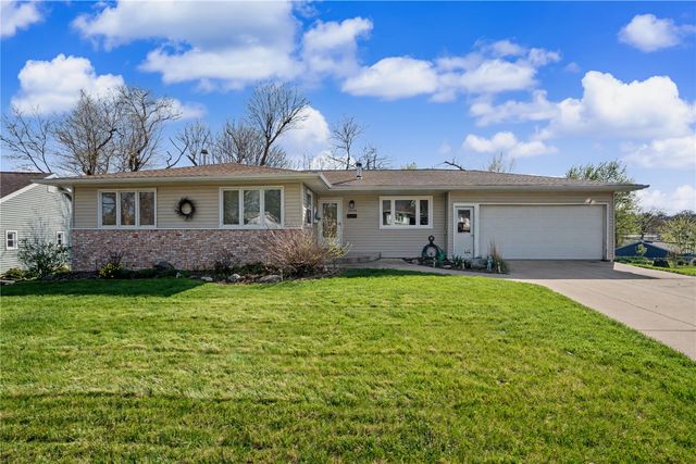 3929 Nancy Jane Lane, Cedar Rapids, IA 52402