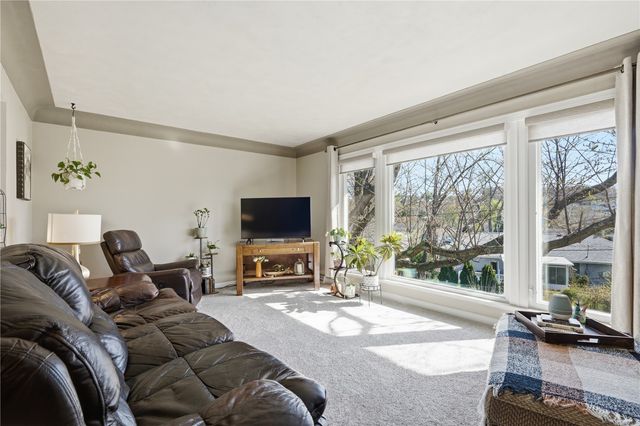 3929 Nancy Jane Lane, Cedar Rapids, IA 52402