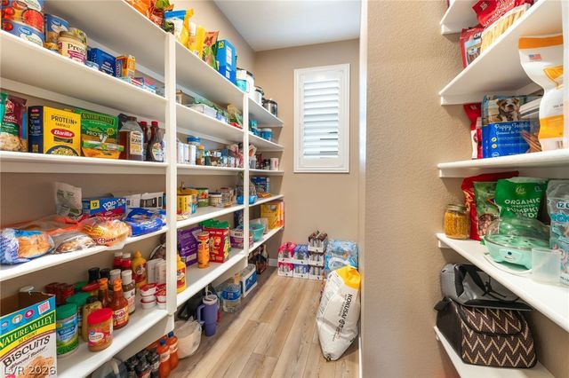 6203 Redstone Hills Drive, Las Vegas, NV 89148