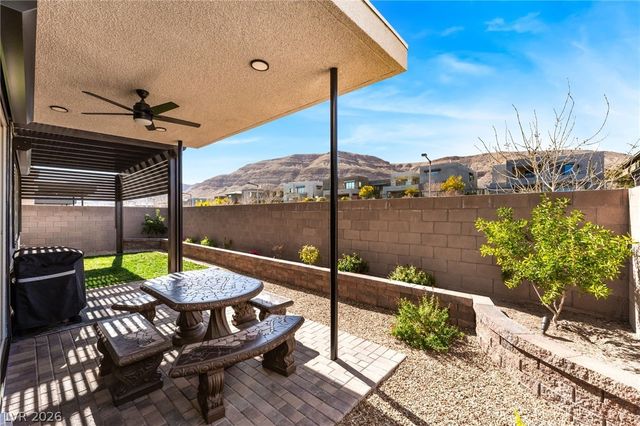 6203 Redstone Hills Drive, Las Vegas, NV 89148
