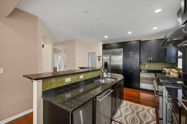 10355 Aldridge Drive, Huntley, IL 60142
