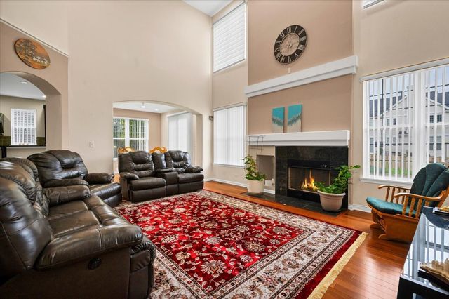 10355 Aldridge Drive, Huntley, IL 60142