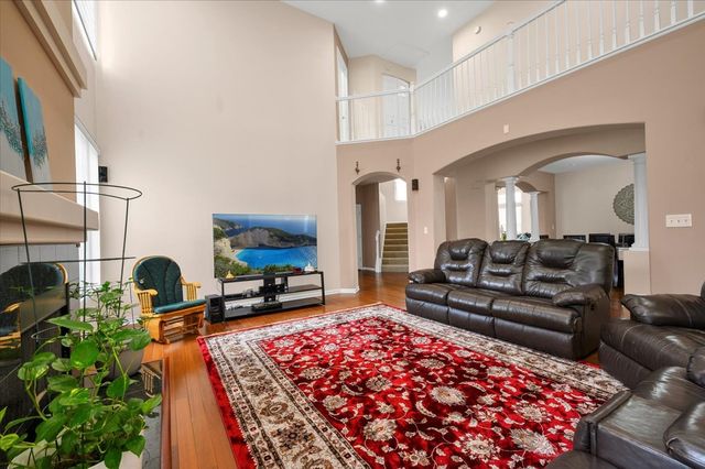 10355 Aldridge Drive, Huntley, IL 60142