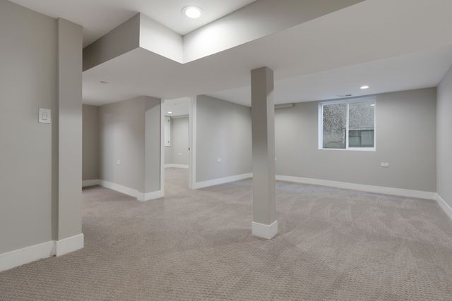 840 S Cuyler Avenue, Oak Park, IL 60304