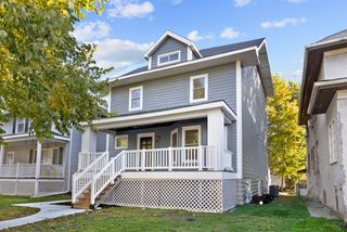 840 S Cuyler Avenue, Oak Park, IL 60304