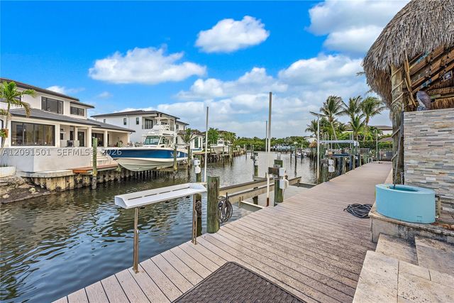 11360 W Teach Rd, Palm Beach Gardens, FL 33410