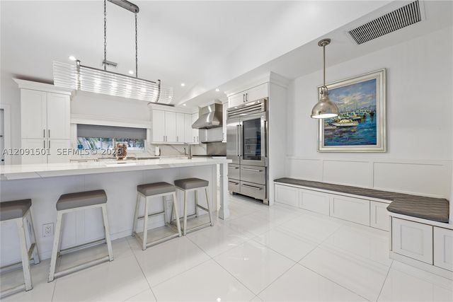 11360 W Teach Rd, Palm Beach Gardens, FL 33410