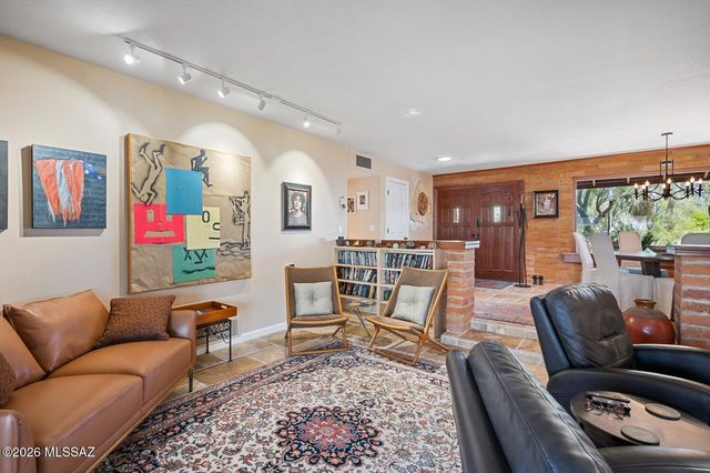 4045 N Camino De Lupo, Tucson, AZ 85718