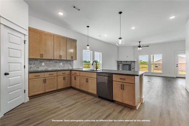 8850 Anise Drive, Centerton, AR 72719