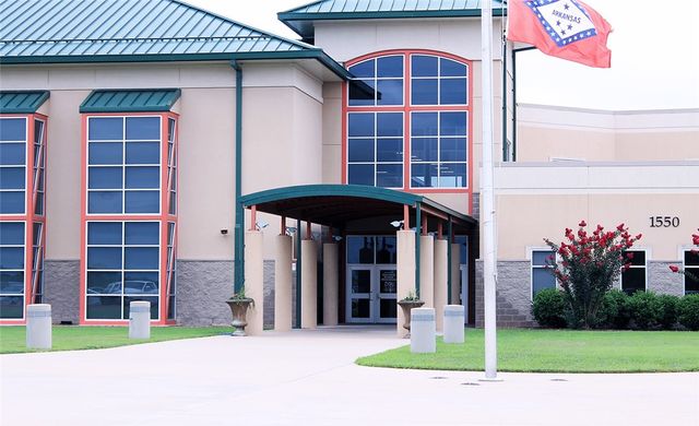 8850 Anise Drive, Centerton, AR 72719