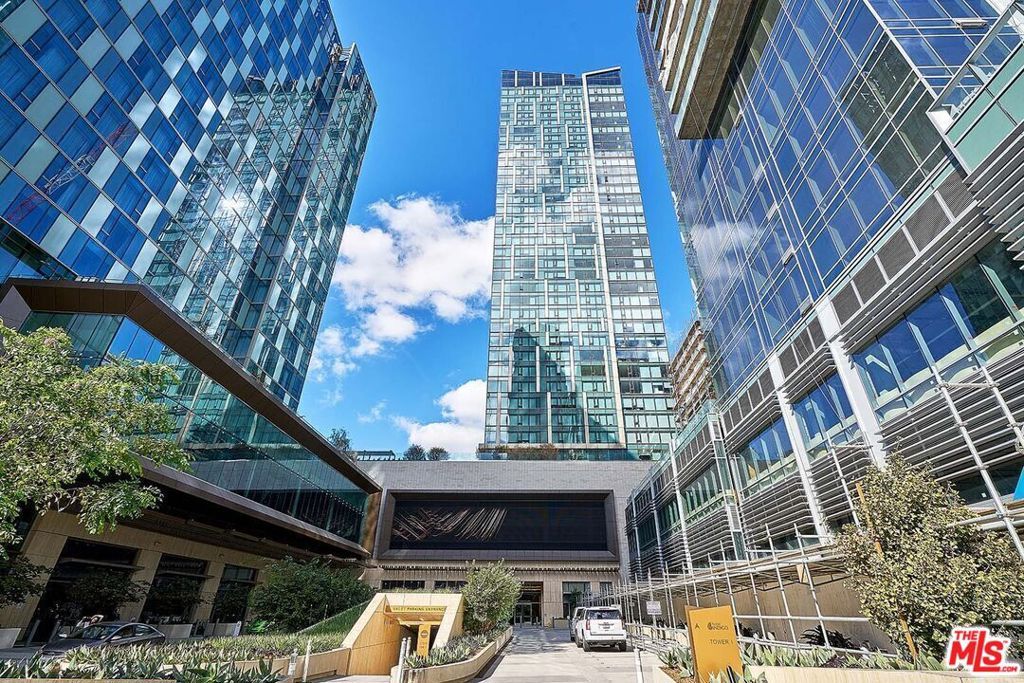 Image 54 of property listing at 889 Francisco Street 1001, Los Angeles, CA 90017