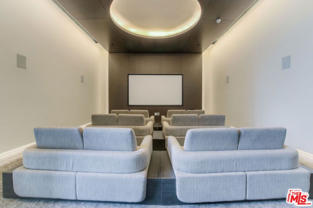 Image 65 of property listing at 889 Francisco Street 1001, Los Angeles, CA 90017