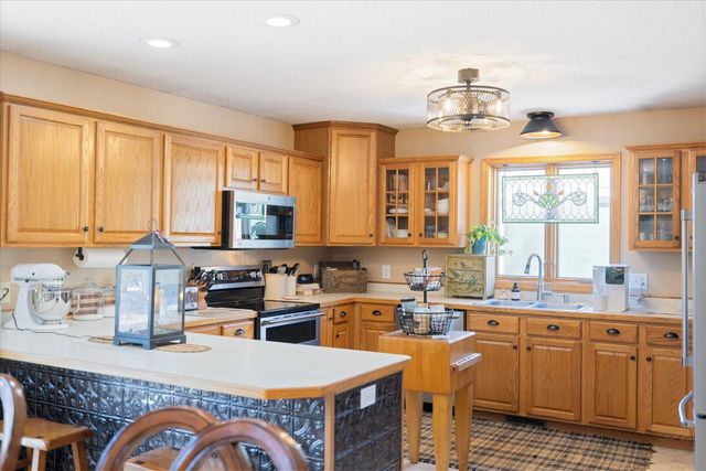 2300 Pepper Ridge Lane, Northfield, MN 55057