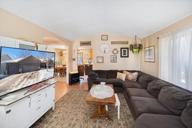 2300 Pepper Ridge Lane, Northfield, MN 55057