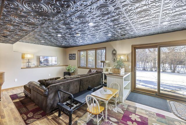 2300 Pepper Ridge Lane, Northfield, MN 55057