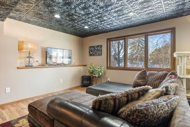 2300 Pepper Ridge Lane, Northfield, MN 55057