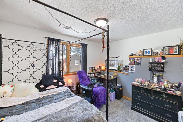 2300 Pepper Ridge Lane, Northfield, MN 55057