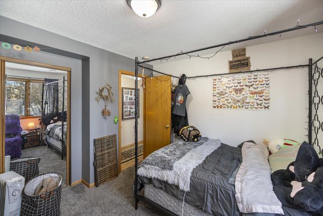 2300 Pepper Ridge Lane, Northfield, MN 55057