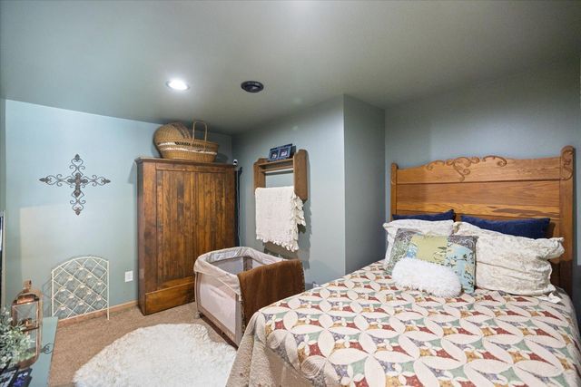 2300 Pepper Ridge Lane, Northfield, MN 55057