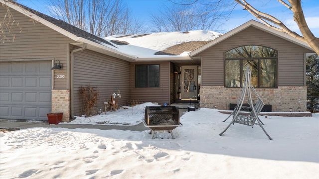 2300 Pepper Ridge Lane, Northfield, MN 55057