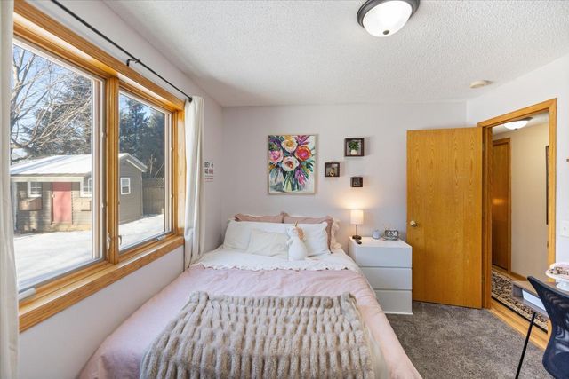 2300 Pepper Ridge Lane, Northfield, MN 55057