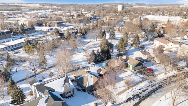 2300 Pepper Ridge Lane, Northfield, MN 55057