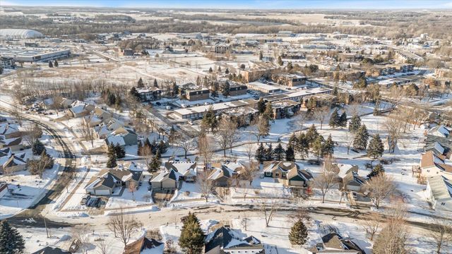 2300 Pepper Ridge Lane, Northfield, MN 55057