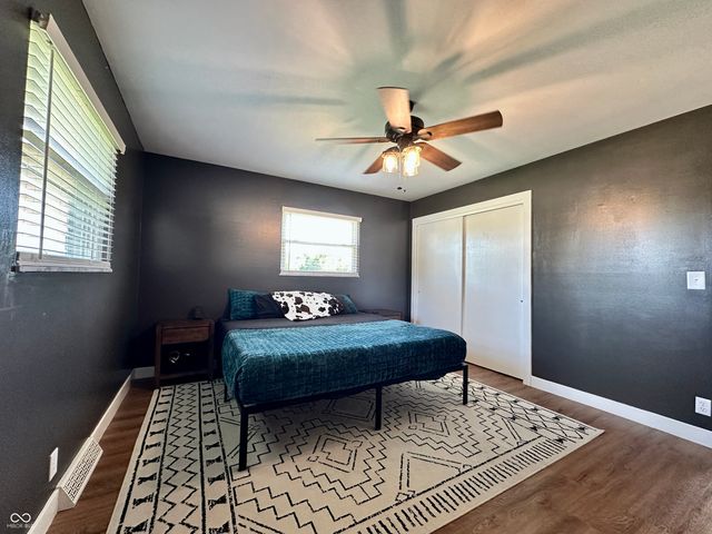 1535 E Shore Drive, Martinsville, IN 46151
