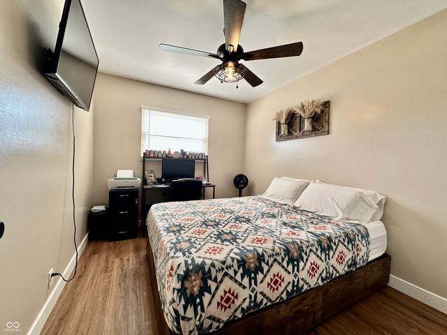 1535 E Shore Drive, Martinsville, IN 46151