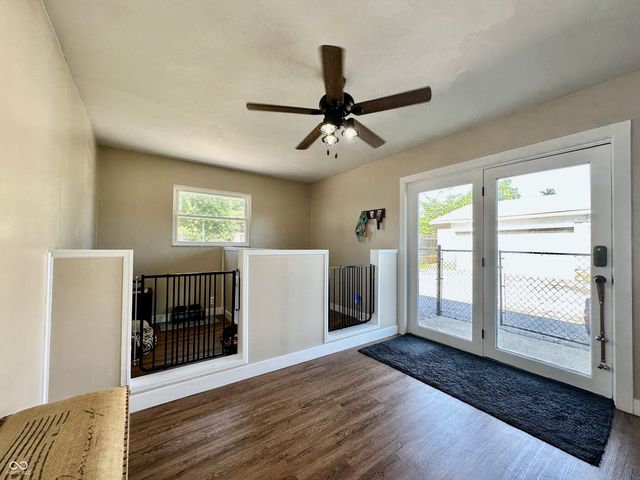 1535 E Shore Drive, Martinsville, IN 46151